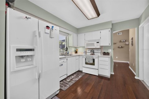 Casa en venta en Orlando, Florida, 3 dormitorios, 119.38 m2 № 2354776 - foto 13