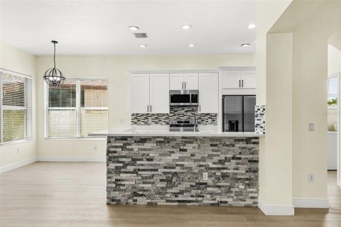 House in Riverview, Florida 3 bedrooms, 153.94 sq.m. № 2239275 - photo 13