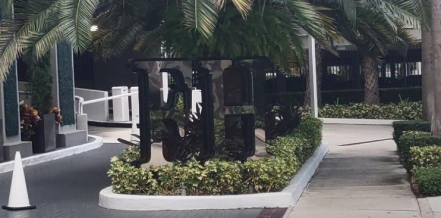 Condominio en Miami, Florida, 1 dormitorio № 1226710