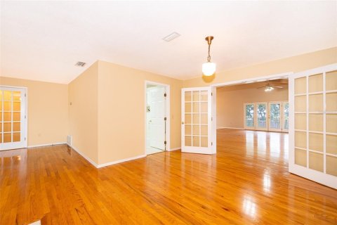 House in Leesburg, Florida 4 bedrooms, 282.89 sq.m. № 1732891 - photo 20