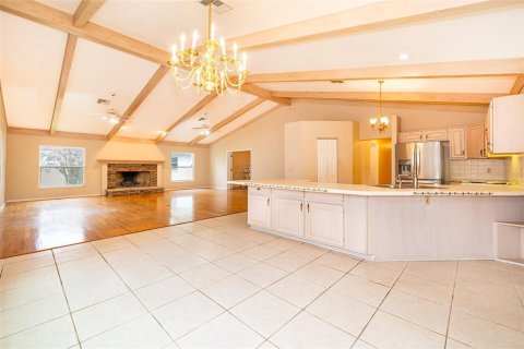 House in Leesburg, Florida 4 bedrooms, 282.89 sq.m. № 1732891 - photo 10