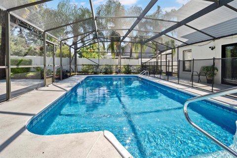 House in Kissimmee, Florida 3 bedrooms, 158.4 sq.m. № 2329851 - photo 26