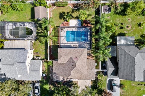 House in Kissimmee, Florida 3 bedrooms, 158.4 sq.m. № 2329851 - photo 4