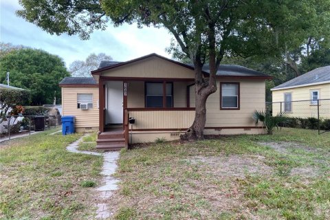 Casa en alquiler en Saint Petersburg, Florida, 3 dormitorios, 95.41 m2 № 1901803 - foto 1