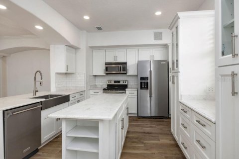 Touwnhouse à louer à Orlando, Floride: 3 chambres, 218.51 m2 № 2427540 - photo 6