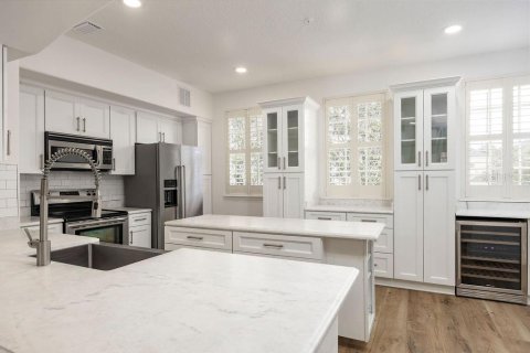 Touwnhouse à louer à Orlando, Floride: 3 chambres, 218.51 m2 № 2427540 - photo 4