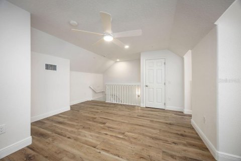 Touwnhouse à louer à Orlando, Floride: 3 chambres, 218.51 m2 № 2427540 - photo 8