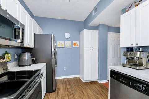 Condo in Orlando, Florida, 3 bedrooms  № 1787536 - photo 12