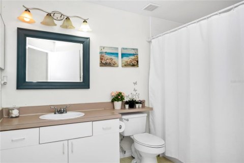 Condo in Orlando, Florida, 3 bedrooms  № 1787536 - photo 13