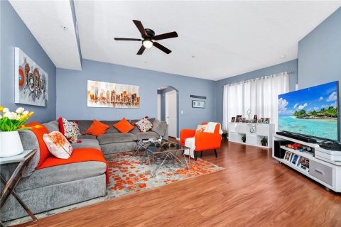 Condo in Orlando, Florida, 3 bedrooms  № 1787536 - photo 18