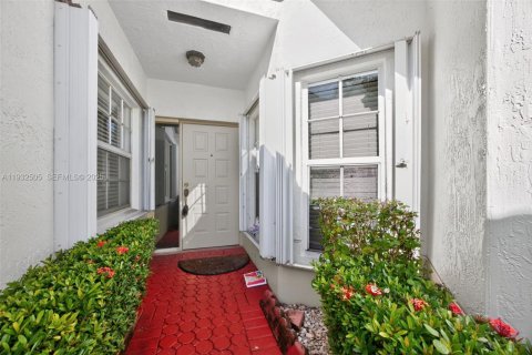 Townhouse in Delray Beach, Florida 2 bedrooms, 128.02 sq.m. № 1991561 - photo 6
