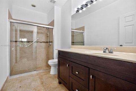 Townhouse in Delray Beach, Florida 2 bedrooms, 128.02 sq.m. № 1991561 - photo 25