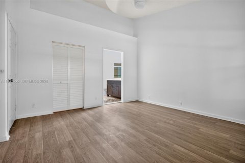 Townhouse in Delray Beach, Florida 2 bedrooms, 128.02 sq.m. № 1991561 - photo 22