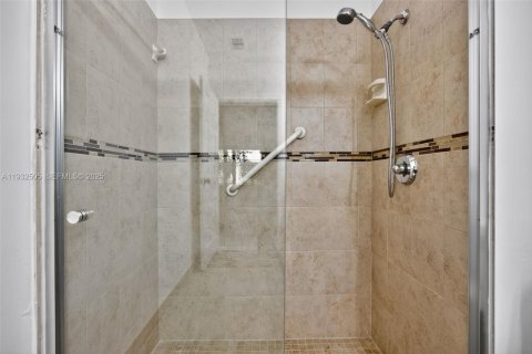 Townhouse in Delray Beach, Florida 2 bedrooms, 128.02 sq.m. № 1991561 - photo 27