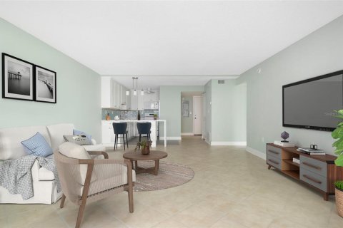 Condominio en venta en Treasure Island, Florida, 1 dormitorio, 82.22 m2 № 2148184 - foto 3