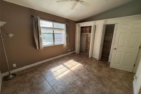 Townhouse in Pompano Beach, Florida 2 bedrooms, 96.62 sq.m. № 2400021 - photo 11