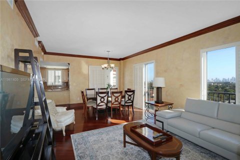 Copropriété à vendre à Coral Gables, Floride: 3 chambres, 153.66 m2 № 2024615 - photo 5