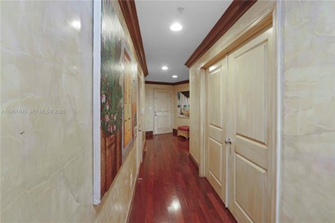 Copropriété à vendre à Coral Gables, Floride: 3 chambres, 153.66 m2 № 2024615 - photo 3