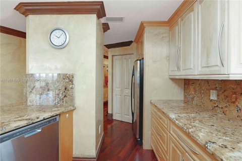 Copropriété à vendre à Coral Gables, Floride: 3 chambres, 153.66 m2 № 2024615 - photo 12