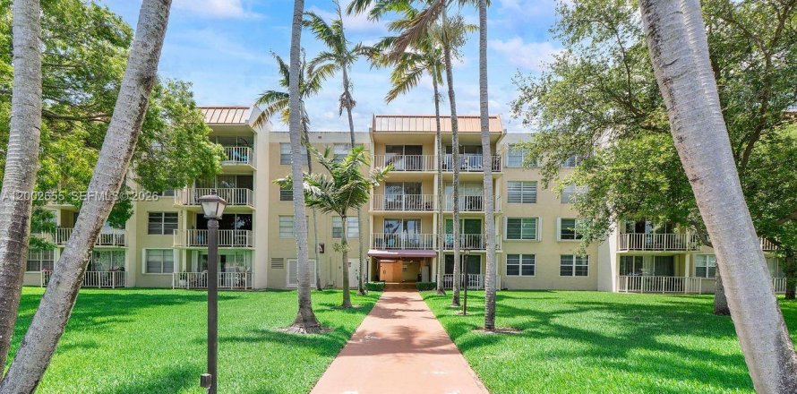 Condo in Miami, Florida, 2 bedrooms  № 2183138