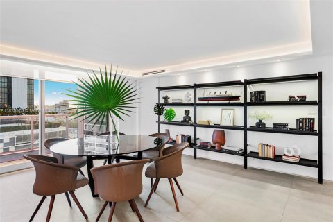 Condominio en venta en Miami Beach, Florida, 2 dormitorios, 170.94 m2 № 1828190 - foto 21