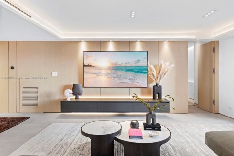 Condominio en venta en Miami Beach, Florida, 2 dormitorios, 170.94 m2 № 1828190 - foto 3