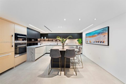 Condominio en venta en Miami Beach, Florida, 2 dormitorios, 170.94 m2 № 1828190 - foto 25