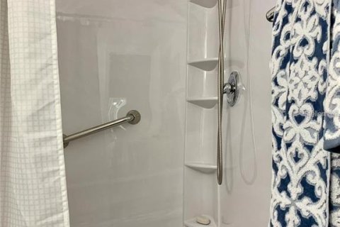 Condominio en alquiler en Saint Pete Beach, Florida, 2 dormitorios, 117.43 m2 № 2215573 - foto 17