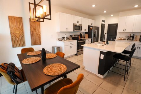 Casa en alquiler en Haines City, Florida, 4 dormitorios, 210.42 m2 № 1919435 - foto 7