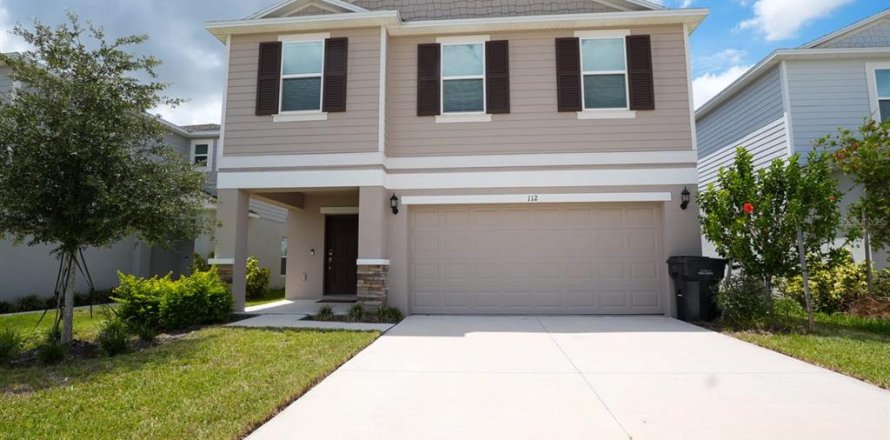 Casa en Haines City, Florida 4 dormitorios, 210.42 m2 № 1919435