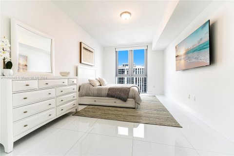 Condominio en venta en North Miami Beach, Florida, 3 dormitorios, 206.71 m2 № 1860292 - foto 21