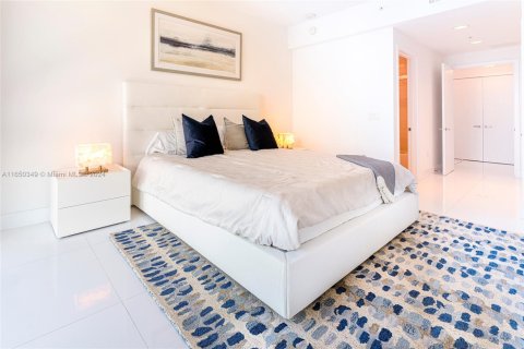 Condominio en venta en North Miami Beach, Florida, 3 dormitorios, 206.71 m2 № 1860292 - foto 25