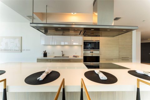 Condominio en venta en North Miami Beach, Florida, 3 dormitorios, 206.71 m2 № 1860292 - foto 20