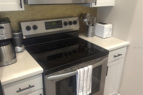 House in Sarasota, Florida 1 bedroom, 57.23 sq.m. № 1870787 - photo 18