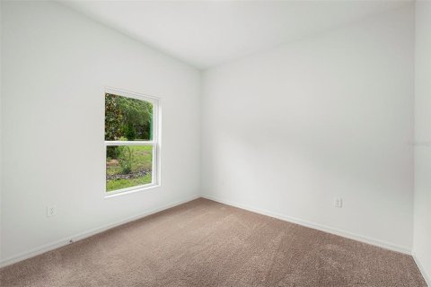 House in Astatula, Florida 3 bedrooms, 130.16 sq.m. № 1850991 - photo 16