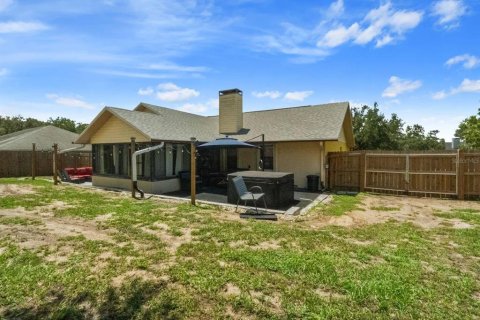 House in Lake Wales, Florida 2 bedrooms, 143.91 sq.m. № 1843090 - photo 23