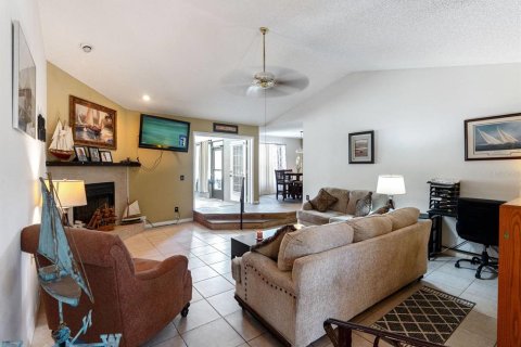 House in Lake Wales, Florida 2 bedrooms, 143.91 sq.m. № 1843090 - photo 5