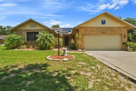 House in Lake Wales, Florida 2 bedrooms, 143.91 sq.m. № 1843090 - photo 1