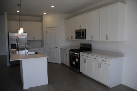 Casa en alquiler en Bradenton, Florida, 6 dormitorios, 359.25 m2 № 1536823 - foto 4