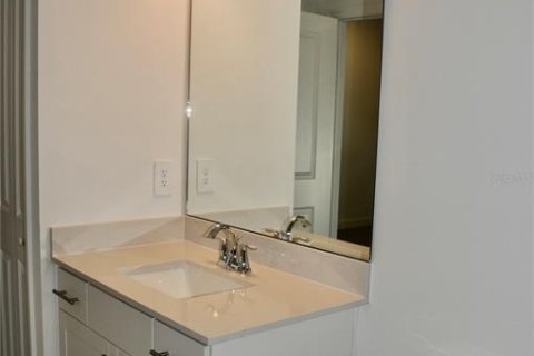 Casa en alquiler en Bradenton, Florida, 6 dormitorios, 359.25 m2 № 1536823 - foto 17