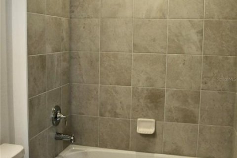 Casa en alquiler en Bradenton, Florida, 6 dormitorios, 359.25 m2 № 1536823 - foto 23