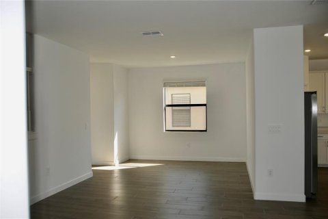 Casa en alquiler en Bradenton, Florida, 6 dormitorios, 359.25 m2 № 1536823 - foto 8