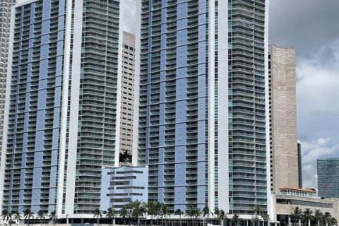 Condo in Miami, Florida, 2 bedrooms  № 2205674