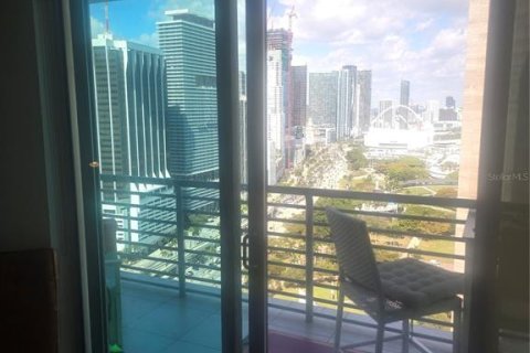 Condo in Miami, Florida, 2 bedrooms № 2205674 - photo 7