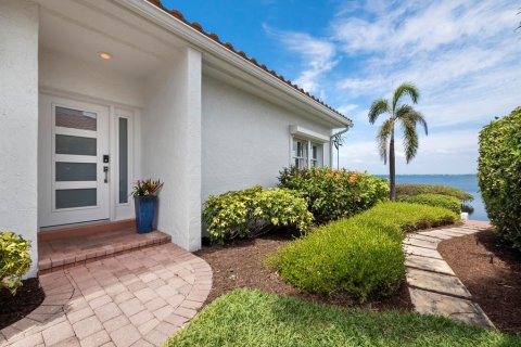 Casa en venta en Longboat Key, Florida, 4 dormitorios, 302.12 m2 № 1654063 - foto 1