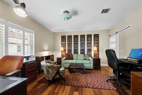 Casa en venta en Longboat Key, Florida, 4 dormitorios, 302.12 m2 № 1654063 - foto 9