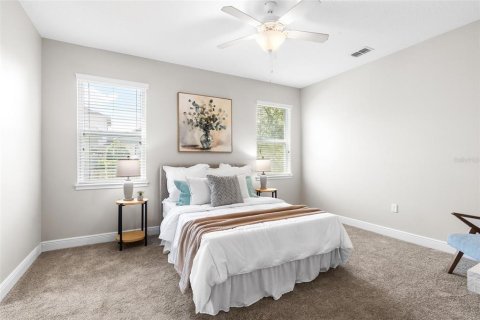 Casa en venta en Tampa, Florida, 5 dormitorios, 288.93 m2 № 1866404 - foto 8