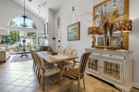 House in New Smyrna Beach, Florida 3 bedrooms, 358.32 sq.m. № 2110950 - photo 23