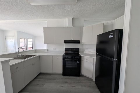 Appartement à louer à Kissimmee, Floride: 2 chambres, 113.34 m2 № 2398430 - photo 11