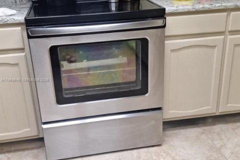 Villa ou maison à vendre à Sebring, Floride: 3 chambres № 2025101 - photo 9